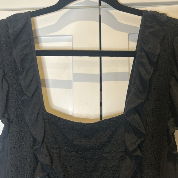 American Eagle Black Ruffled Lace Romper 
Size L - Picture 8 of 17